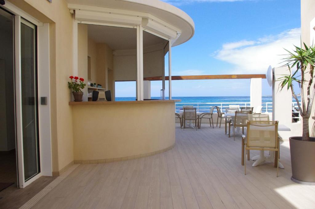Hotel Beau Rivage Algajola  Exteriér fotografie